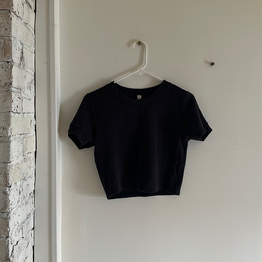 Waffle Alo yoga tee